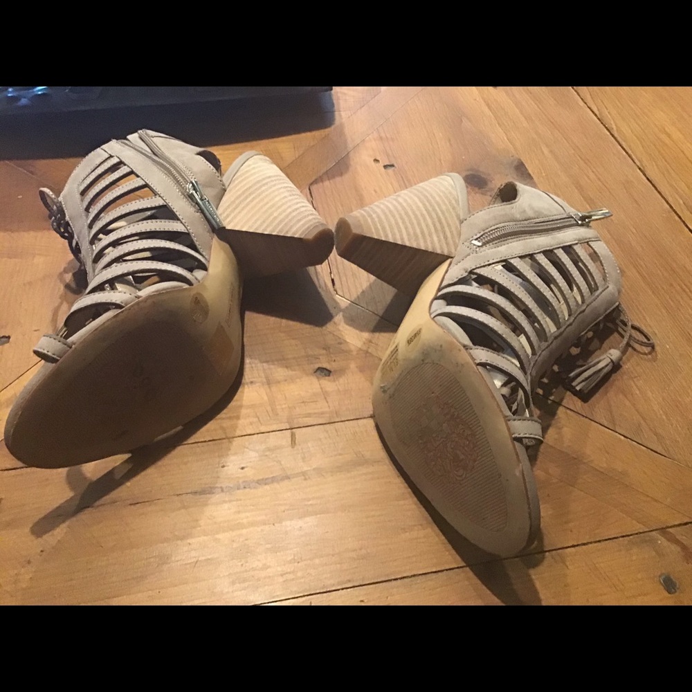 Vince Camuto Cage Sandals